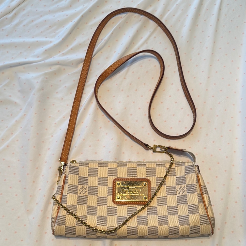 Louis Vuitton Eva Clutch Damier Azur